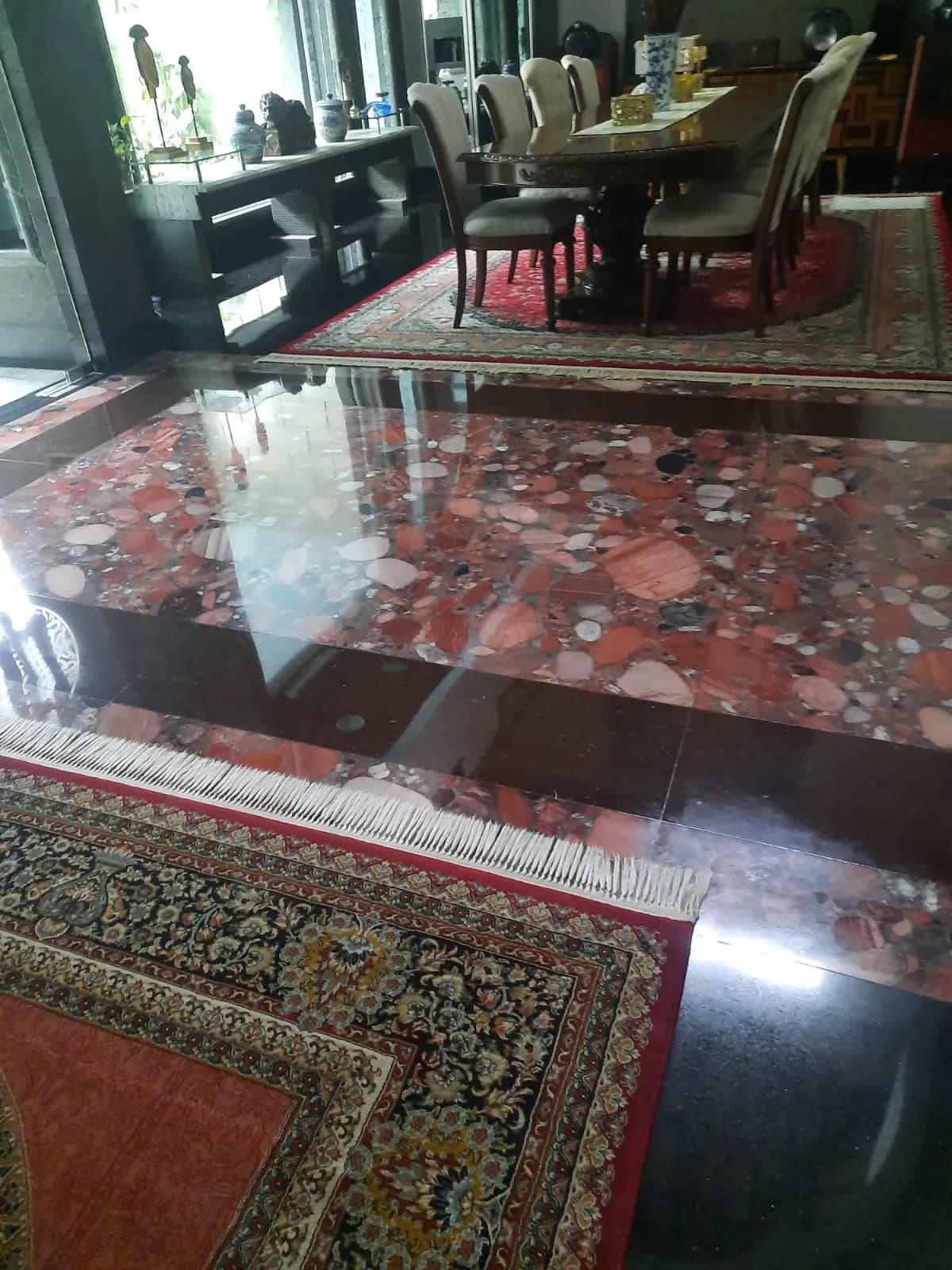 Proses pengerjaan poles lantai granit Cibubur — Kahuripan Poles Lantai